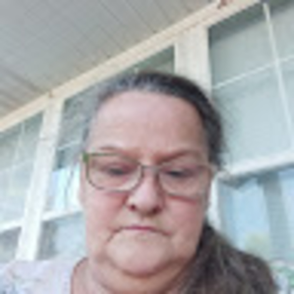 Meet your Posher, Raynetta